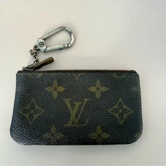 Louis Vuitton vintage small key holder Authentic - Picture 4 of 7